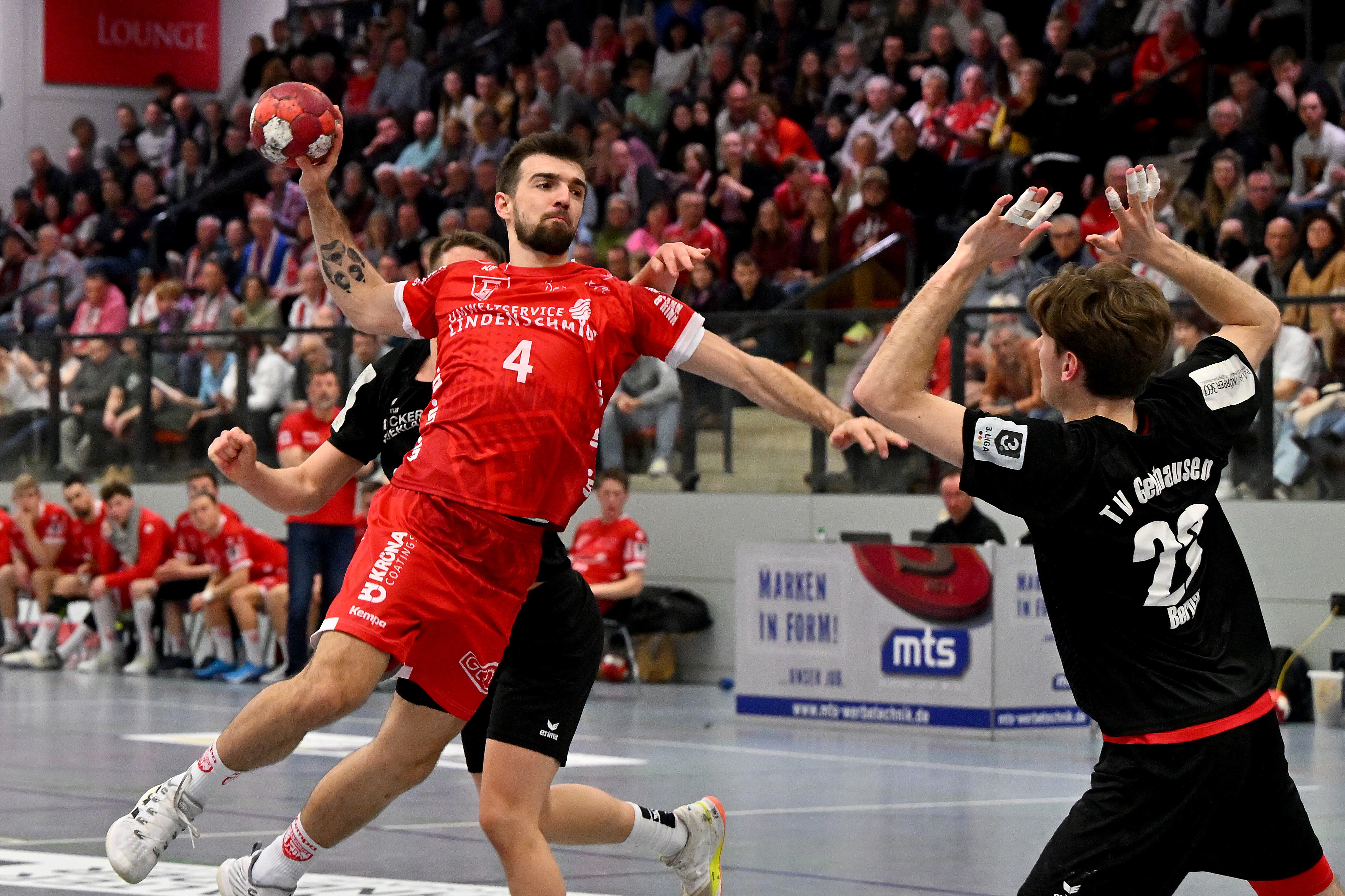 Kommt immer besser in Fahrt: Marko Karaula kam beim TuS Ferndorf kurz vor dem Ende der ersten Halbzeit ins Spiel, war letztlich mit acht Treffern bester Torschütze der Siegerländer.